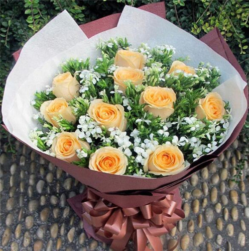 訂婚送花要送女方妹妹嗎_訂婚送花要多少朵_訂婚要送花嗎